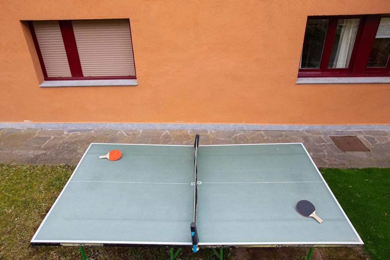 L'Ado Villa Ripoll 0*,