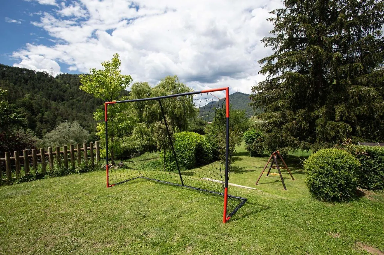 L'Ado Villa Ripoll 0*,